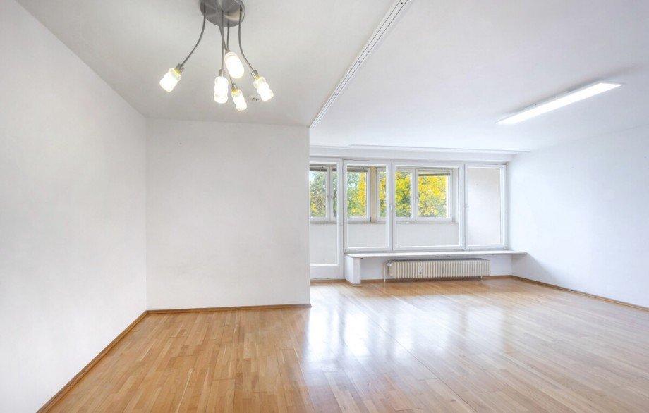 Wohn-/Schlafzimmer Etagenwohnung Planegg
