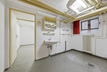 Keller REIHENHAUS-BUNGALOW MIT GARTEN & VIEL POTENZIAL IN M�NCHEN-TRUDERING