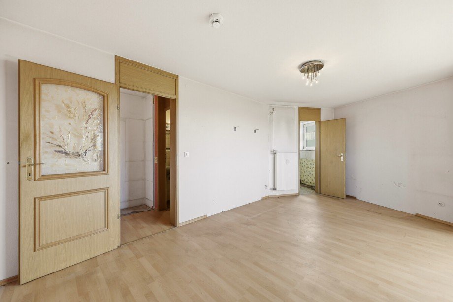 Wohn-/Schlafraum Etagenwohnung M�nchen