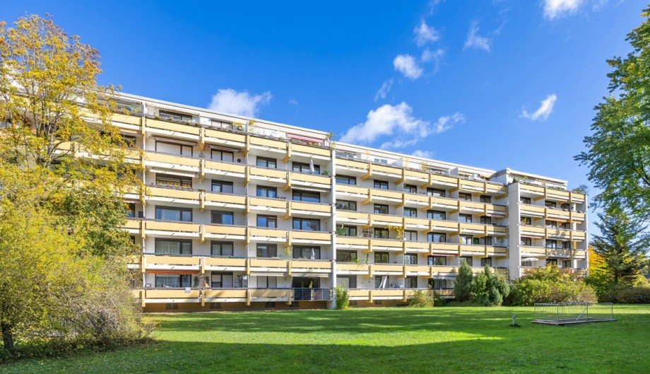 Wohnanlage Etagenwohnung Gr�felfing