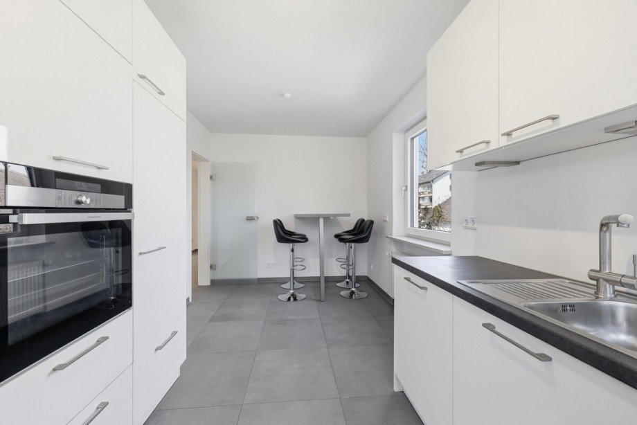 Markenger�te Etagenwohnung Planegg