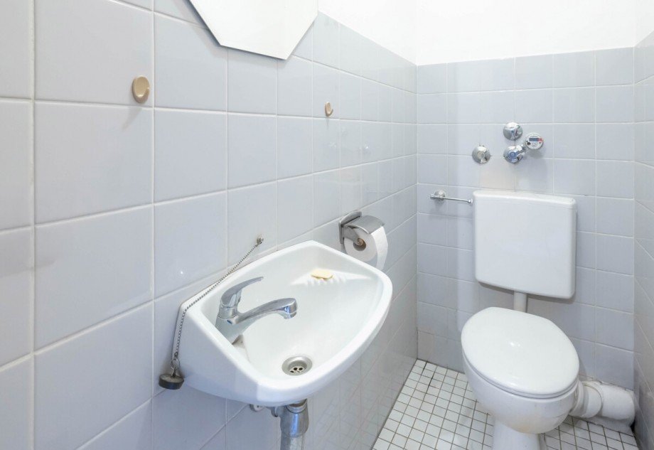 WC Etagenwohnung Gr�felfing