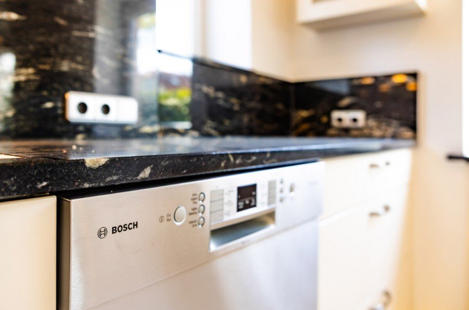 Markenger�te Reihenhaus M�nchen / Aubing