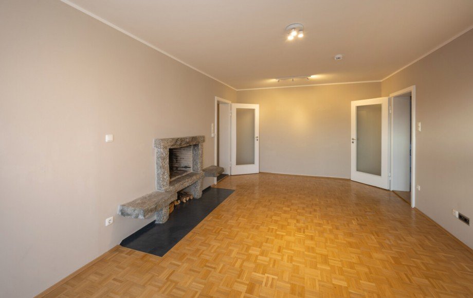 Wohnzimmer Etagenwohnung Planegg