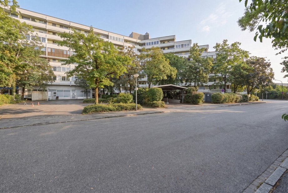 Au�enansicht Wohnanlage Etagenwohnung Unterschlei�heim