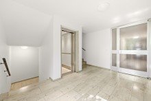 Treppenhaus/Aufzug PROVISIONSFREI! RENOVIERTES & M�BLIERTES 1-ZI.-APP. IN M�NCHEN-LAIM