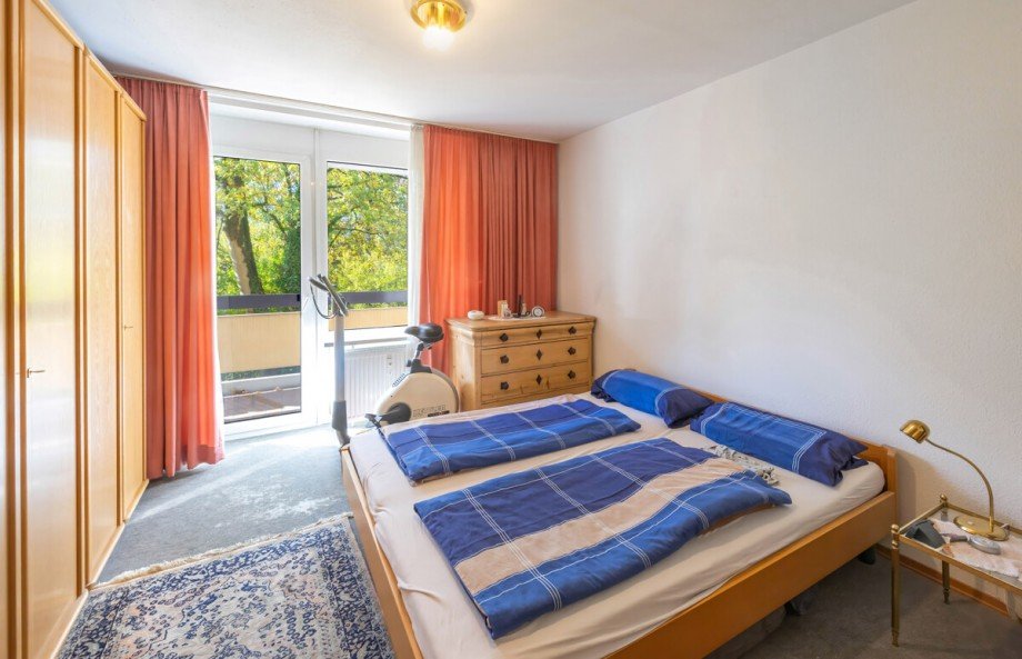 Schlafzimmer Etagenwohnung Gr�felfing
