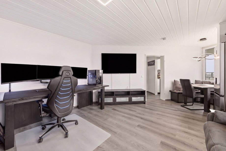 Wohnraum Etagenwohnung Unterschlei�heim