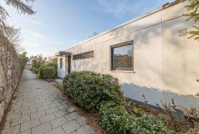 Au�enansicht Haus REIHENHAUS-BUNGALOW MIT GARTEN & VIEL POTENZIAL IN M�NCHEN-TRUDERING