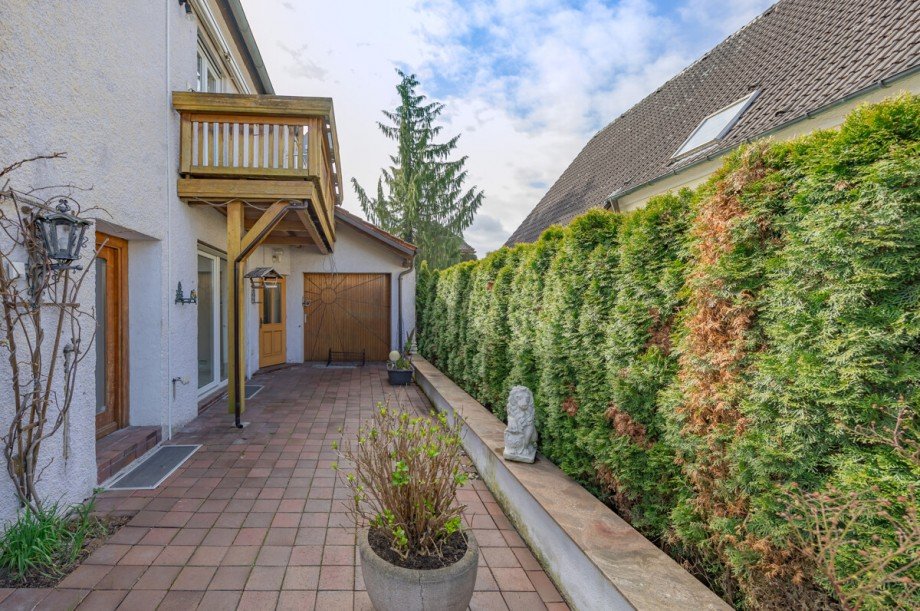 Gemeinschaftsfl�che Reihenhaus M�nchen / Aubing