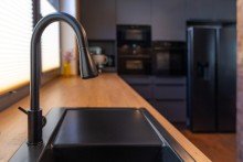 K�che Details BEZUGSFREI! TRAUMHAFT RENOVIERTES EINFAMILIENHAUS MIT POOL IN FREISING
