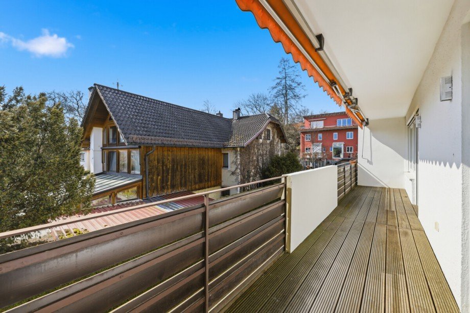 Privatsph�re Etagenwohnung Planegg