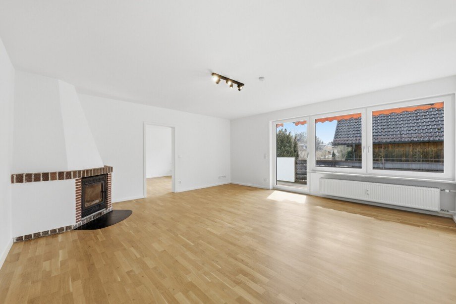 Lichtdurchflutet Etagenwohnung Planegg