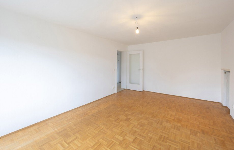 Wohnzimmer Etagenwohnung M�nchen