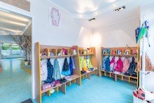 Eingangsbereich Gewerbefl�che MODERNE & GUT VERMIETETE GEWERBEEINHEIT (KITA) IN M�NCHEN-LAIM