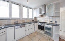 Einbauk�che BESTLAGE HABSBURGERPLATZ! TRAUMHAFTE 2-ZI.-WHG. MIT GRO�ER LOGGIA IN SCHWABING