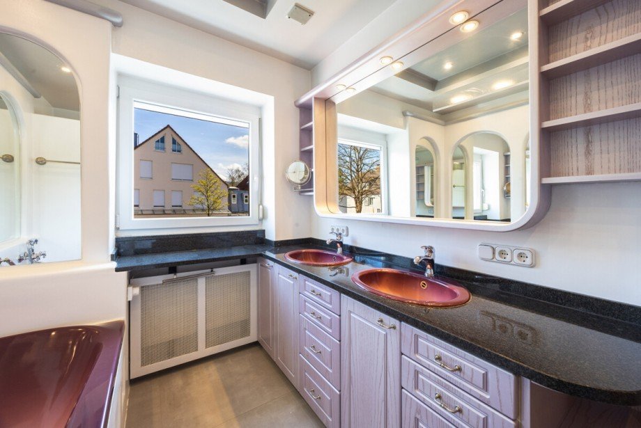 Sehr hell Reihenhaus M�nchen / Aubing