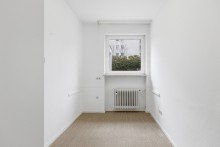 Kinderzimmer/B�ro REIHENHAUS-BUNGALOW MIT GARTEN & VIEL POTENZIAL IN M�NCHEN-TRUDERING